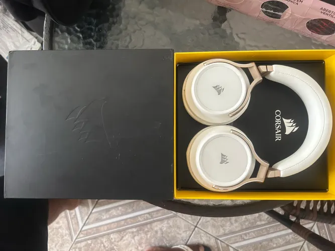 Headset gamer - corsair virtuoso RGB WIRELESS ( novo )