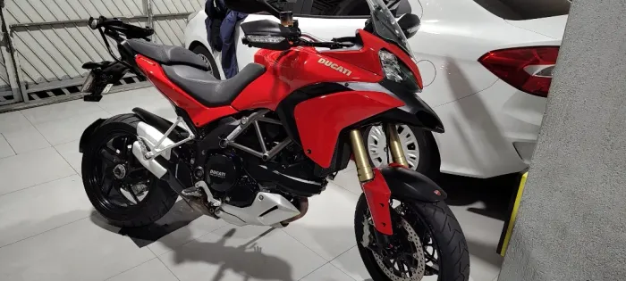 DUCATI MULTSTRADA 1200cc, 2015/15 (ac. troca por XMAX)