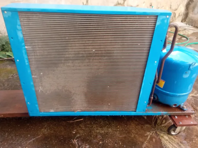 Conjunto trifásico . 64 usado 