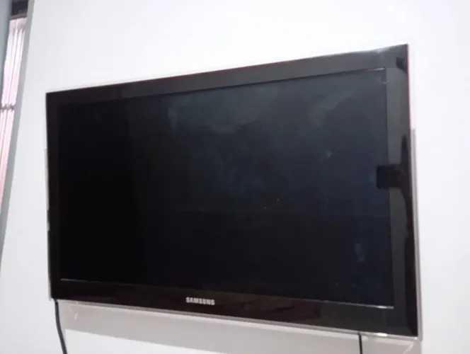 Televisão Samsung 32pol