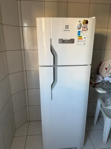 Geladeira seminova