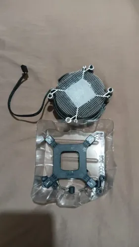 PROCESSADOR RYZEN 5 4500 + COOLER BOX / 380 REAIS PRA VIR BUSCAR ( USADO )