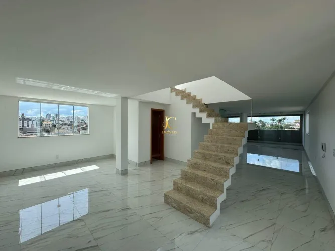 Cobertura à venda na Esplanada, Divinópolis 3 quartos, varanda gourmet, vista para lago e
