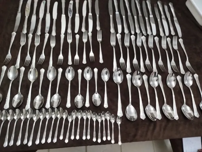 Faqueiro Antigo inox Hércules 99  peças 