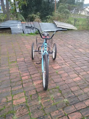 Bicicleta triciclo
