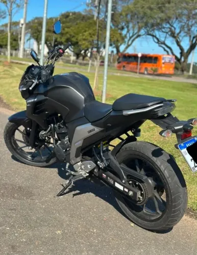 Vende se moto por motivo de saúde