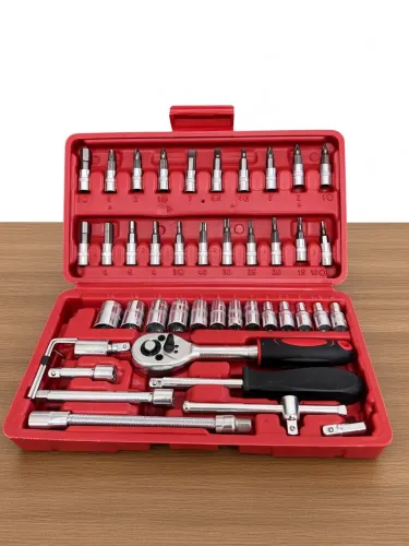 Kit de Ferramentas 46 Peças com Catraca e Soquetes - Novo