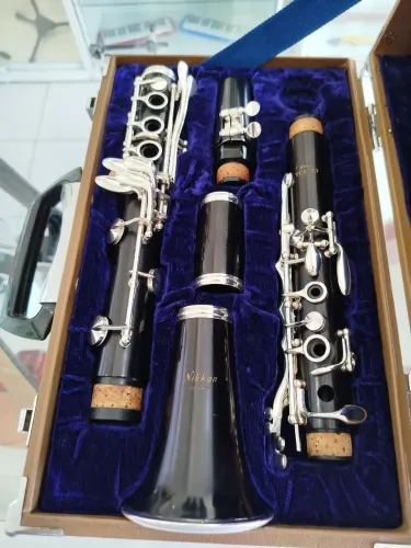 Clarinete Yamaha Nikkan 33
