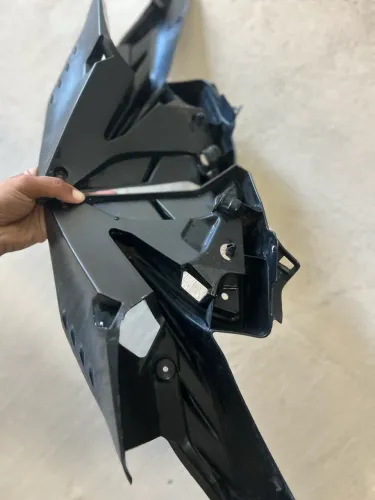 Carenagem iterna asa Titan 160