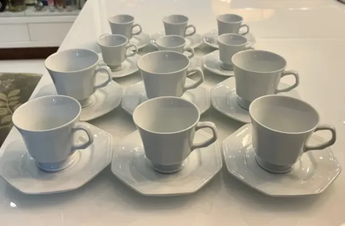 Jogo de Xicaras Schmidt Original - 24 Peças em Porcelana Branca