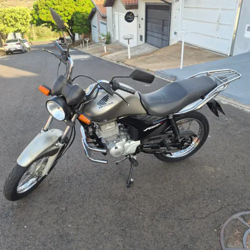 Vendo Moto Honda fan 150