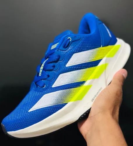 Tênis adizero
