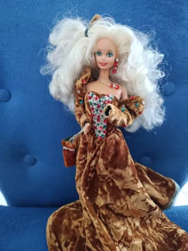 Barbie Holidays 1991 sem os sapatos