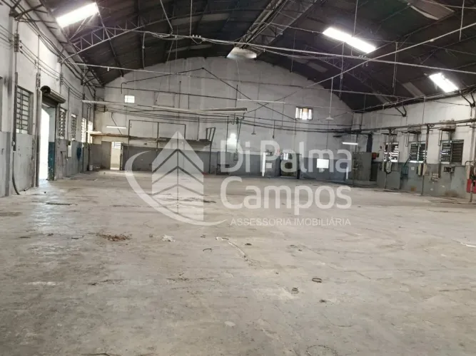 Galpão para locação com 1.600 m² em São Bernardo do Campo, com cabine primária de 700 kVA