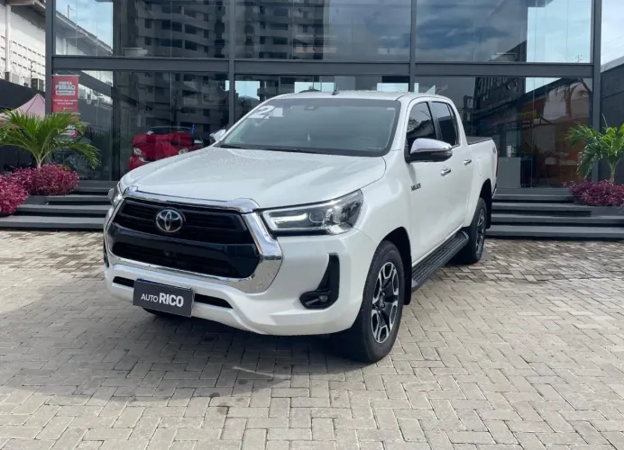 Toyota Hilux CD SRX 4X4 2.8 TDI 16V Diesel Aut. 2024