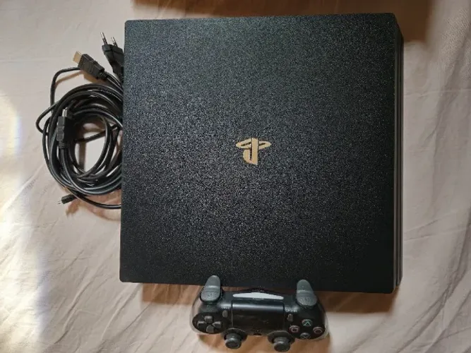 Playstation 4 Pro - 1Tb