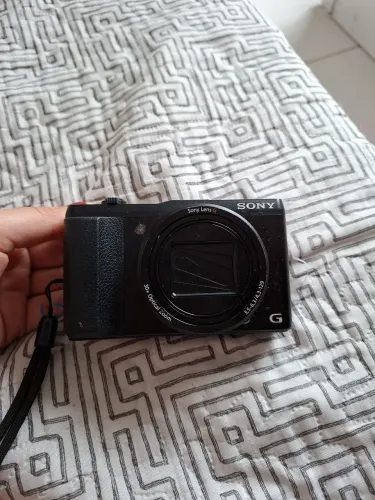 Câmera Sony Cyber-shot DSC-HX50V