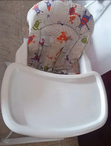 Cadeira de alimentação