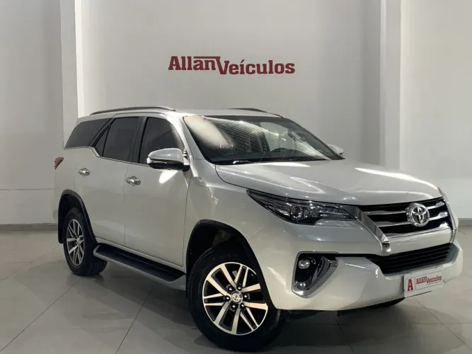 Toyota Hilux SW4 4X4 2.8 Diesel 2020
