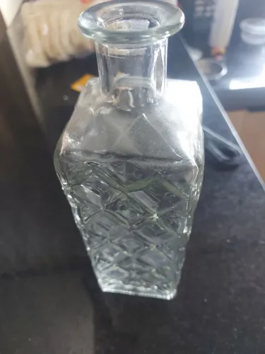 Antiga Garrafa e 2 copos de whisky ou licor dr Bico de Jaca