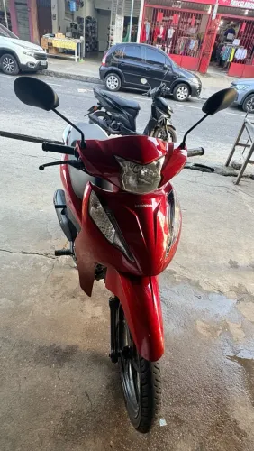 Honda Biz 125 EX/ 125 EX Flex 2025