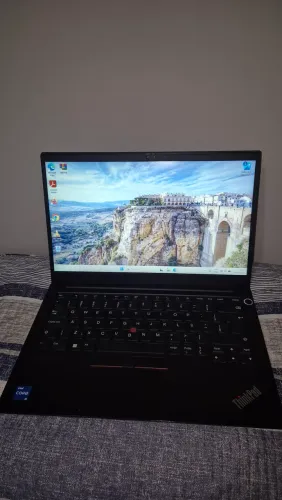 Notebook Lenovo E14 2Gen i5 11°geraçao | 16 GB ram | 256 gb SSD