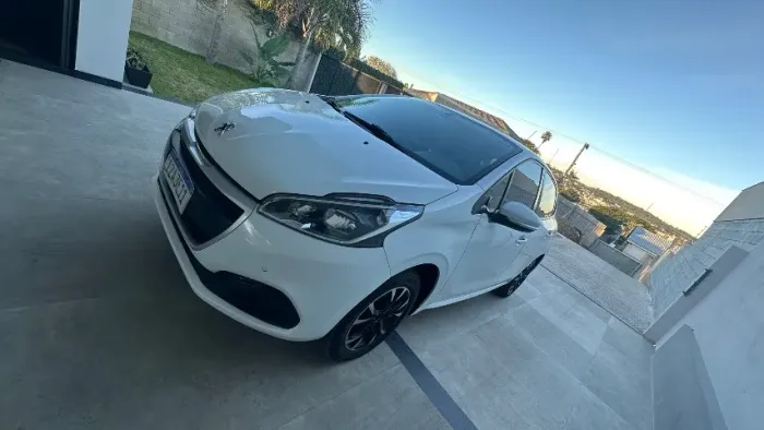 Peugeot 208 Active 1.2 Flex 12V 5P Mec. 2019