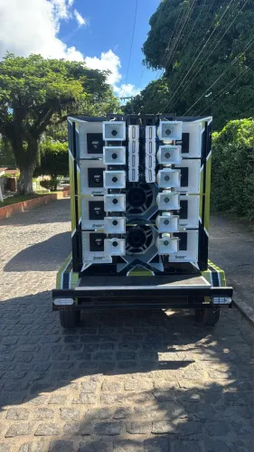PAREDÃO SOM AUTOMOTIVO