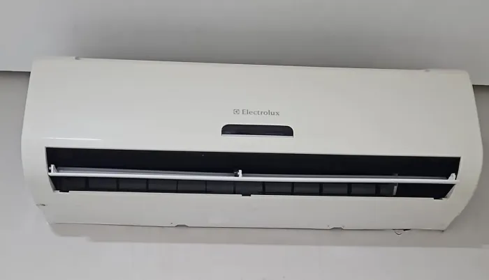 Split Electrolux 9 mil btus