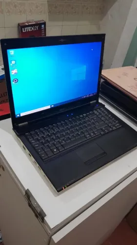 Notebook LG: Tela 15.4" /Intel Core 2 Duo 4x 2.10GHz /4GB RAM /VD Geforce G105M /HD 250GB