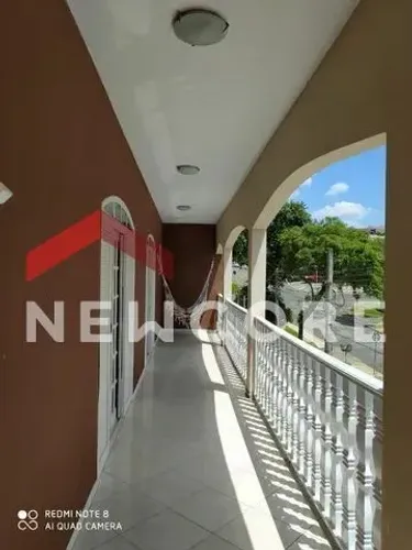 Casa em Rua Pedro Koschla - Campo Comprido - Curitiba/PR