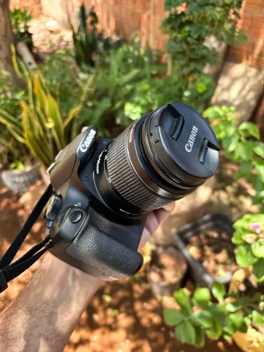 Canon EOS Rebel T6 + Lente 18-55mm | Kit Completo | Impecável