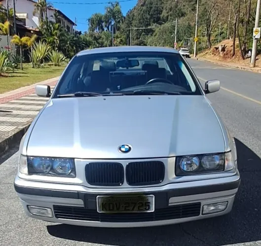 BMW 328I /IA (modelo Antigo) 1996