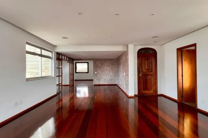 Apartamento à Venda - São Pedro, 4 Quartos, 220 m2