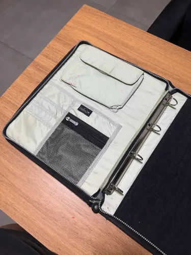 Fichário kipling original semi novo em perfeito estado