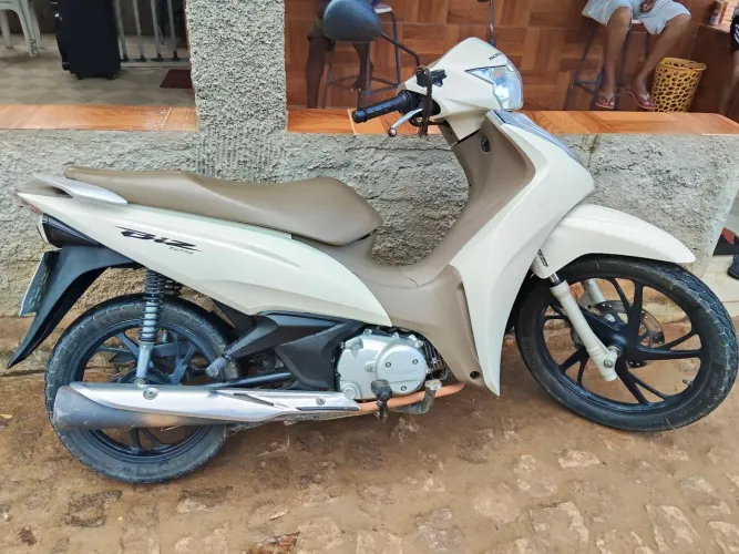 Vendo se moto 
