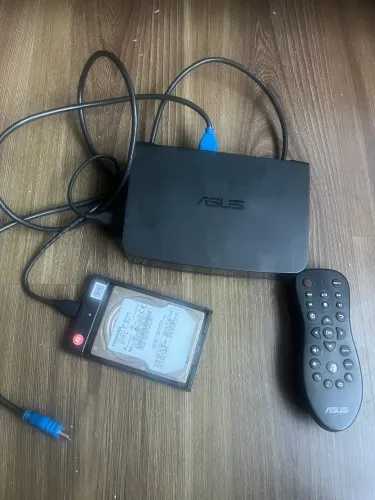 Leitor Multimídia Asus com Controle e drive 1T