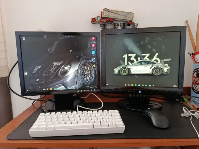 Monitor AOC 15" 75HZ VGA (QUEBRA GALHO)