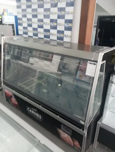 NZ. Vitrine refrigerada açougue 2 metros Gelopar com desembaçador no vidro