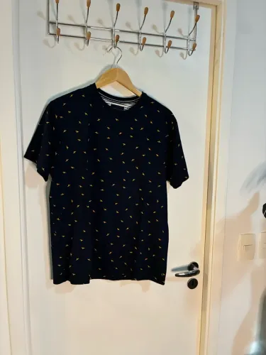 Camiseta Masculina Denim & Flower Azul-Marinho Estampada - Tamanho P