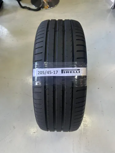 Pneu 205/45 R17 Pirelli