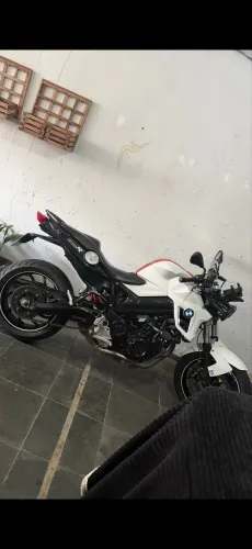 Bmw f800r