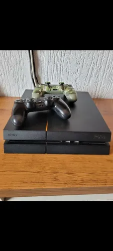 Ps4 fat 500gb DESBLOQUEADO controles PREÇO NEGÓCIAVEL
