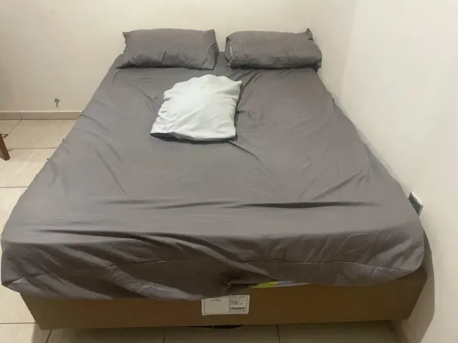 Móveis semi-usados