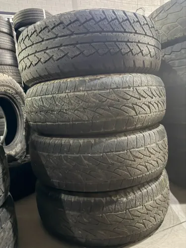 Pneus 255/70/16 marca Bridgestone