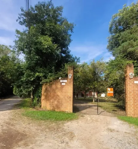 Imóvel para aluguel possui 10000 metros quadrados com 12 quartos em Zona Rural - Tremembé