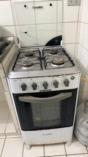 Fogão 4 bocas usado