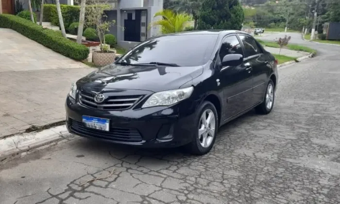 Toyota Corolla GLI 1.8 Flex 16V Aut. 2013