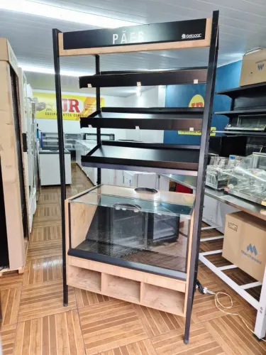 Expositor de Pães Gelopar