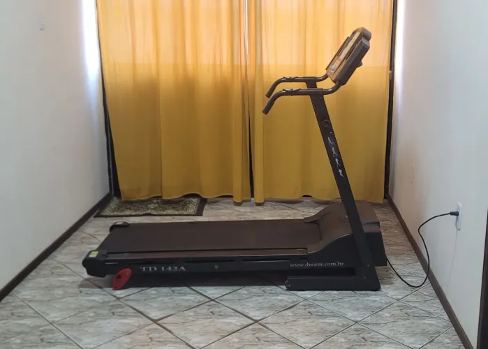 Esteira Eletrônica Dreams Fitness TD142A
